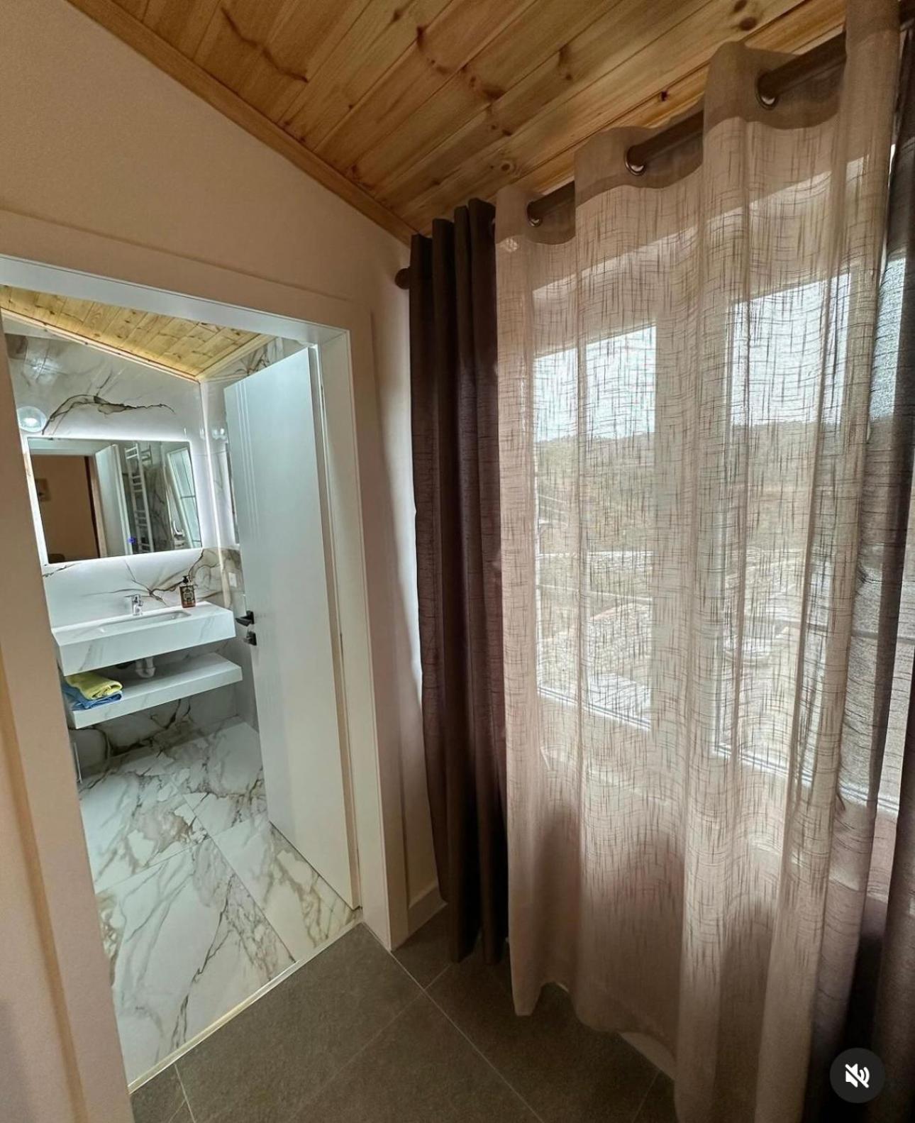 Qyteza Guest House & Camping Shkodër Eksteriør billede