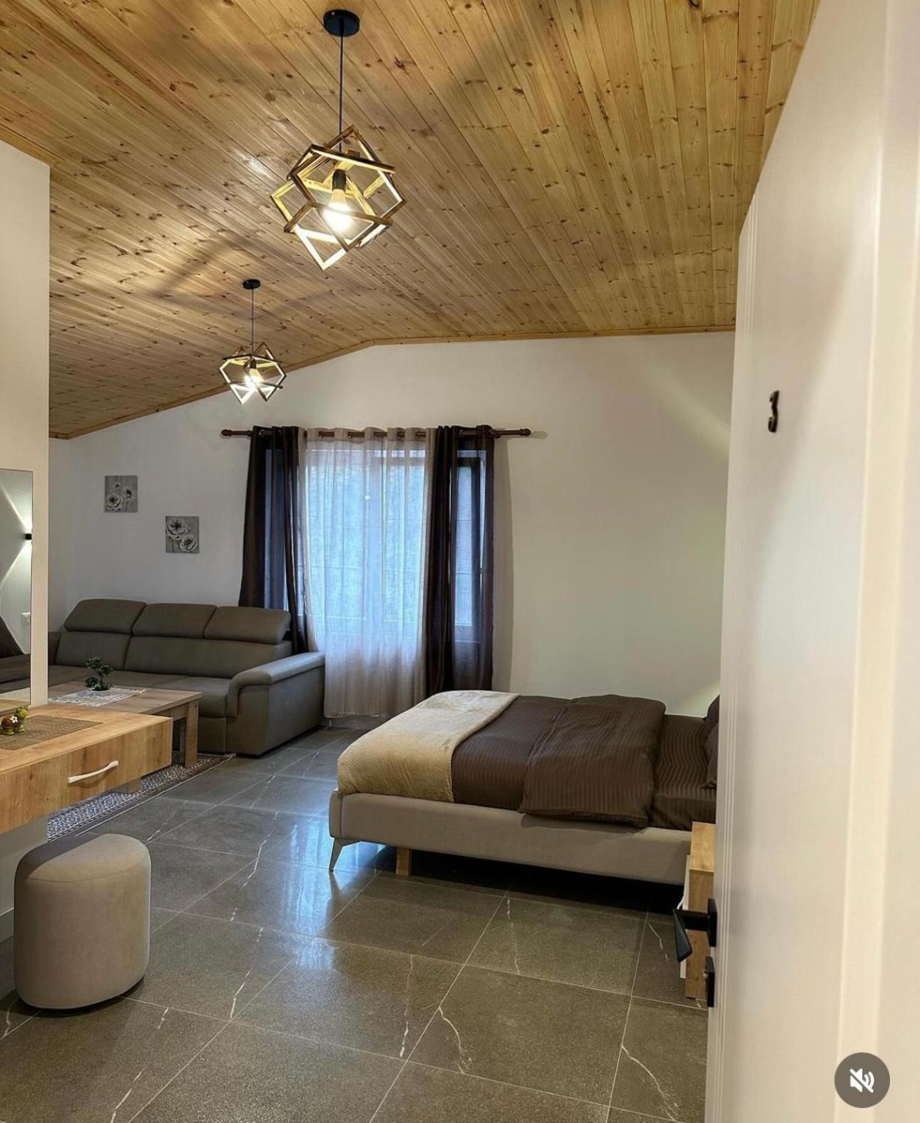 Qyteza Guest House & Camping Shkodër Eksteriør billede