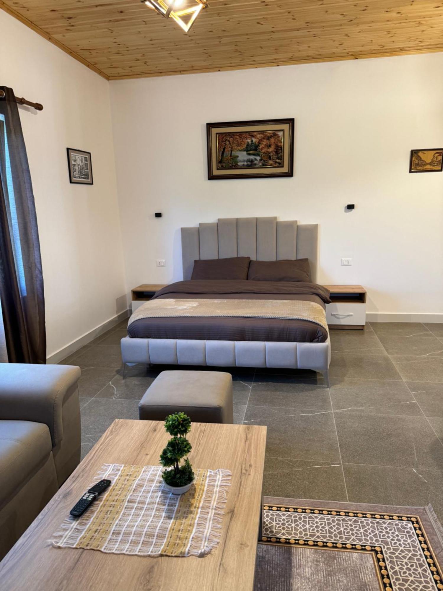 Qyteza Guest House & Camping Shkodër Eksteriør billede