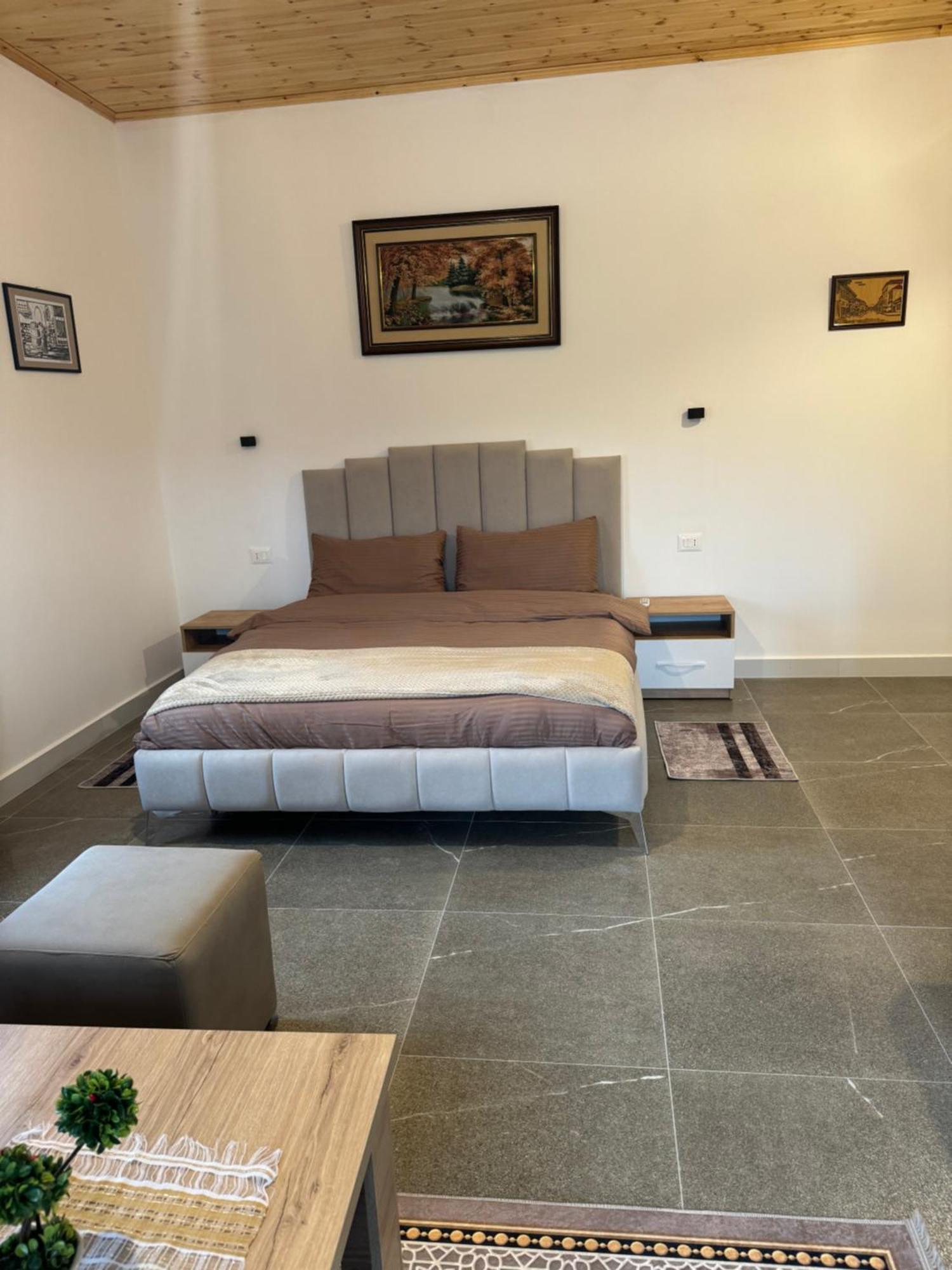 Qyteza Guest House & Camping Shkodër Eksteriør billede