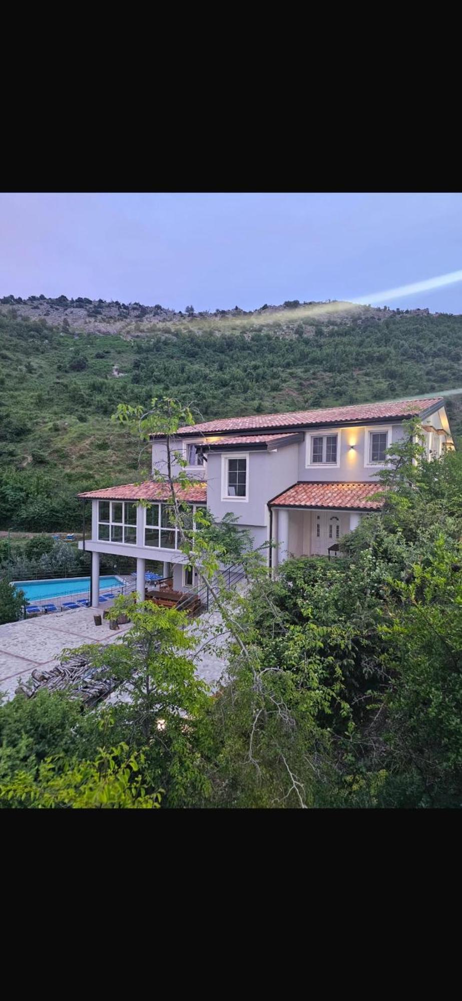 Qyteza Guest House & Camping Shkodër Eksteriør billede